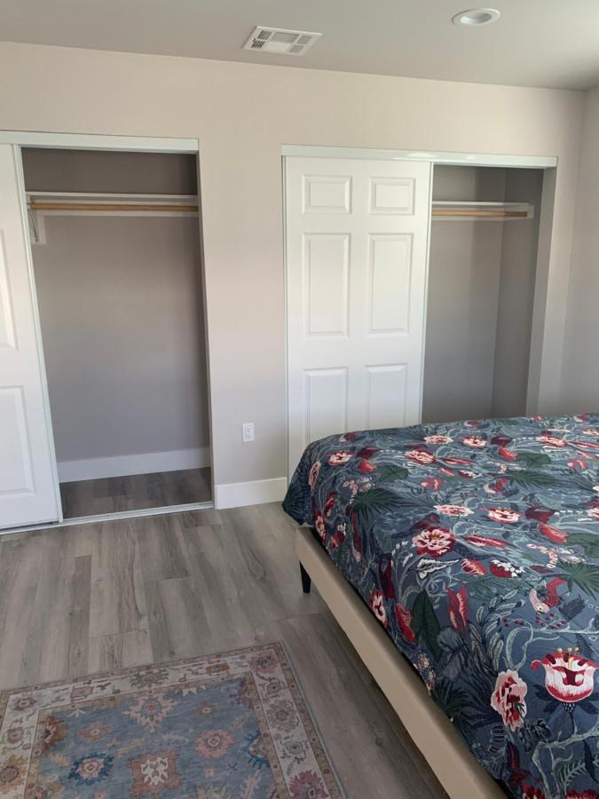 Private Room In New Appartment With Full Bath Los Angeles Extérieur photo
