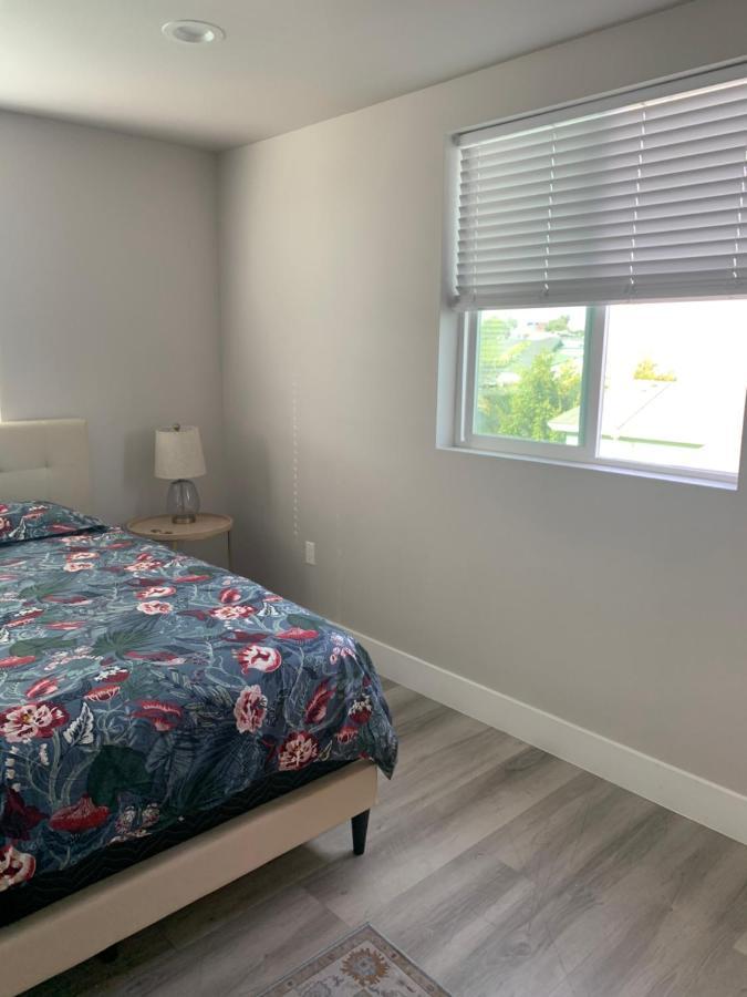 Private Room In New Appartment With Full Bath Los Angeles Extérieur photo